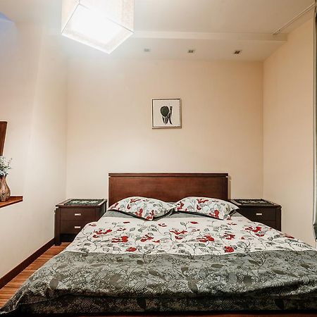 Deribasovskaya Tsentr Apartment โอเดสซา ภายนอก รูปภาพ