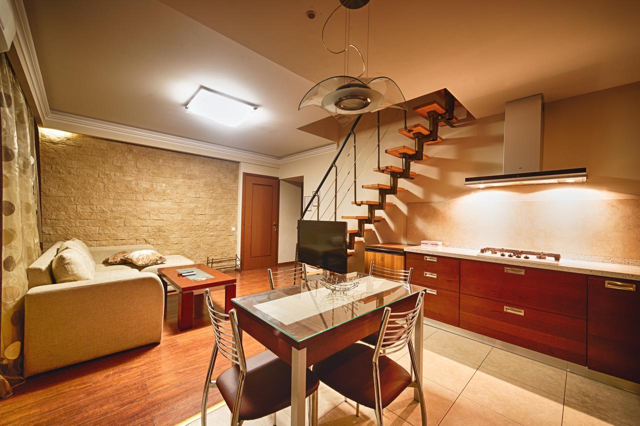 Deribasovskaya Tsentr Apartment โอเดสซา ภายนอก รูปภาพ